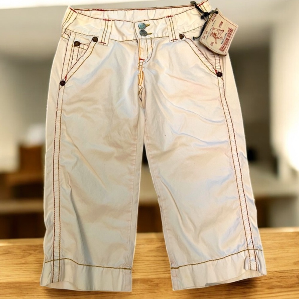 True Religion Women’s Capri Pants 29 White Contrast Stitch NWT